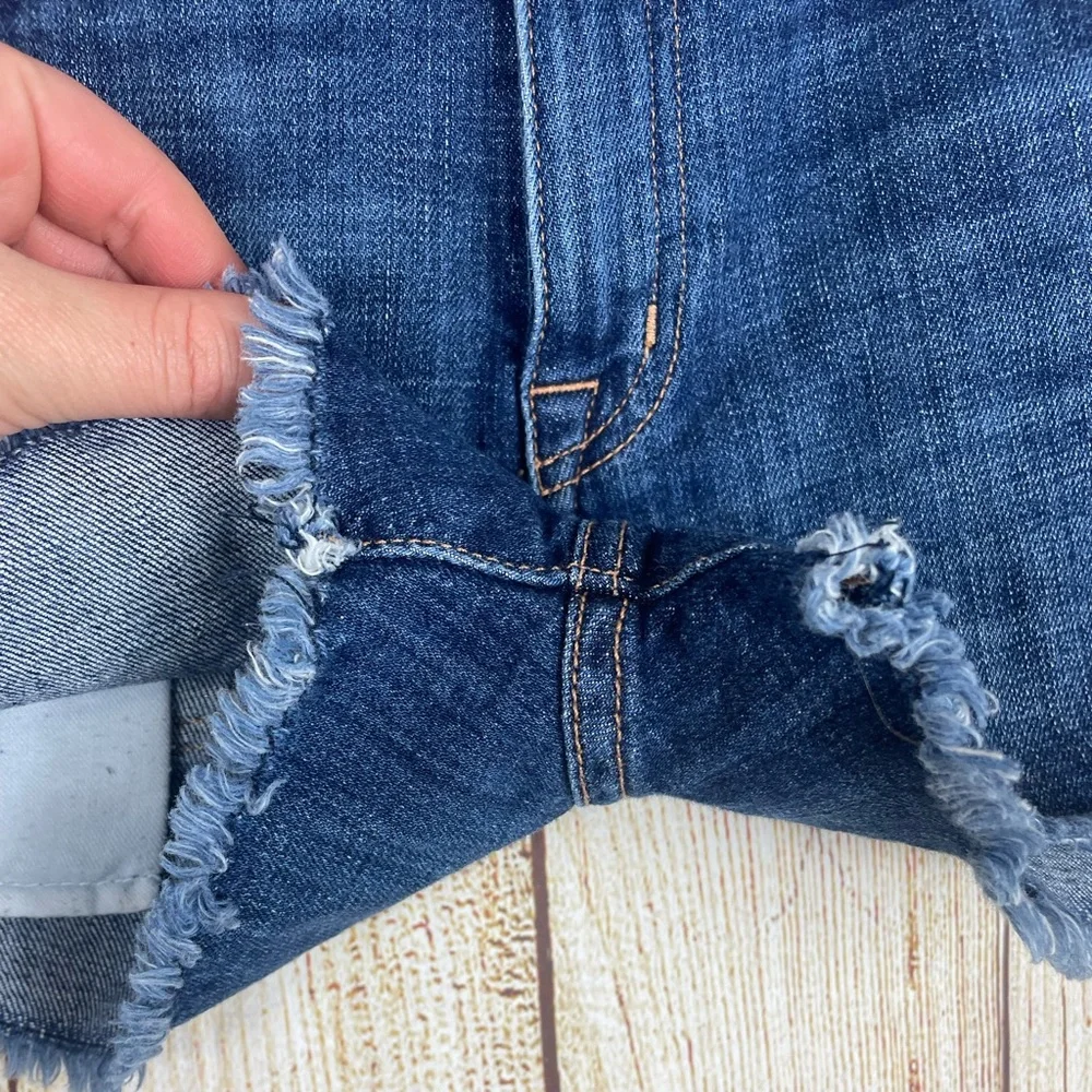 Current Elliott The Boyfriend Short In Love Denim